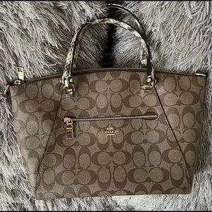 Coach crossbody bag - Like New